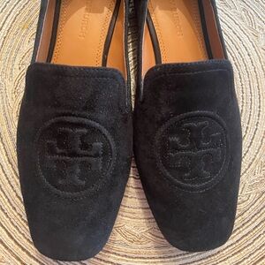 Great condition! Worn twice. Tory Burch black suede loafer flats.